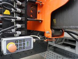 Renault C380 Comfort 6x4 / Atlas 172.3E crane