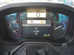 Renault C380 Comfort 6x4 / Atlas 172.3E crane