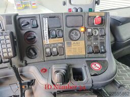 Scania P124C 420 4x4 Hauser 2000 Winde Wasserwerfer Li...