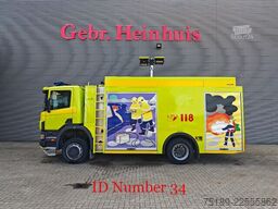 Scania P124C 420 4x4 Hauser 2000 Winde Wasserwerfer Li...
