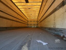 Floor 1 Axle closed box trailer