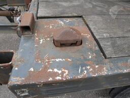 Burg 2 axle semi low loader