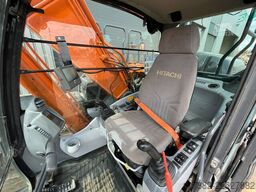 Hitachi ZX210LC-6