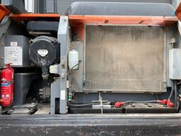 Hitachi ZX210LC-6