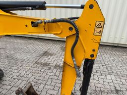 JCB 15C-1 / 789 H / 2 x Löffel