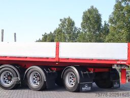 Kelberg HIAB 228-4 | 3 AXLE | LIFT AXLE | 2X STEERING |...