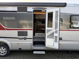 BÜRSTNER Elegance I 910 G 700 W Solar, 7000km, Hubstützen