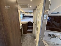 BÜRSTNER Elegance I 910 G 700 W Solar, 7000km, Hubstützen