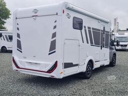 CARADO T 328 5 Sitz und Schlafplätze