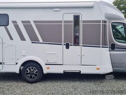 CARADO T 328 5 Sitz und Schlafplätze