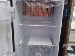 CARADO T 328 5 Sitz und Schlafplätze