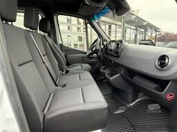 MERCEDES-BENZ Sprinter 317 CDI 3665 9G DoKa AHK Klima Kamera