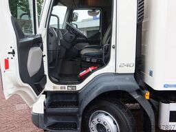 Volvo FL 240 Bakwagen + DHollandia 1500 kg