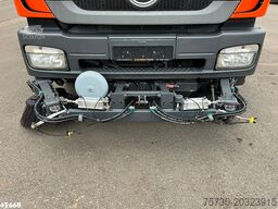 Mercedes-Benz Axor 1833 4x4 Schörling SORF Schienenreinigungs...