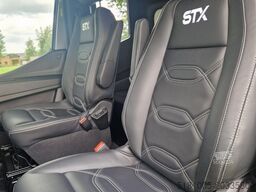 Renault Master Actie! Nieuw model 2025 STX paardenwagen...