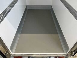 WM Meyer AZK 3030/156 Rohrbahn Kühlanhänger