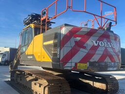 VOLVO EC300EL