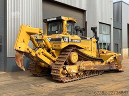 Caterpillar D8R
