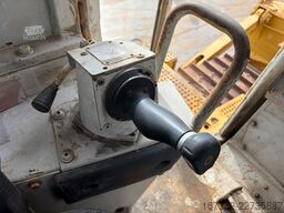 Caterpillar D8R
