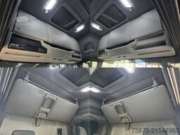 SCANIA R 450 Lowliner / Mega-SZM *Vollspoiler *2-Tanks