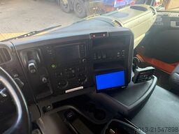 SCANIA G 410 CB 6x4 HSZ Kipper Kran Palfinger PK26002