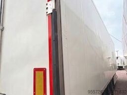 Schmitz Cargobull SLXi 300