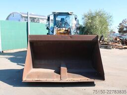 LIEBHERR L538 - Hochkippschaufel - Nr.: 098