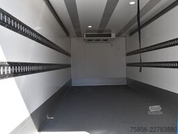 FUSO eCanter 9C18 Kühlkoffer LBW M-Batterie