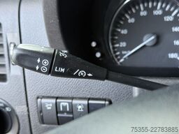 MERCEDES-BENZ Sprinter 519 CDI Klima NAVI Tempomat 4,8m Rampen