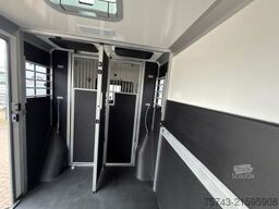 MERCEDES-BENZ STX Sprinter  GG 4,100KG  Haras Hengste