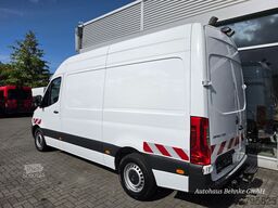 MERCEDES-BENZ Sprinter 316 CDI Kasten M-H / AC/CAM/NAVI/Regale