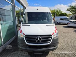 MERCEDES-BENZ Sprinter 316 CDI Kasten M-H / AC/CAM/NAVI/Regale