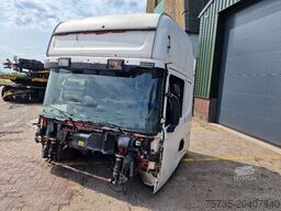 SCANIA R124 topline cabin