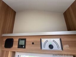 Weinsberg CaraHome 700 DG 165PS 6 Sitz- und Schlafplätze