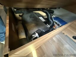 Weinsberg CaraHome 700 DG 165PS 6 Sitz- und Schlafplätze