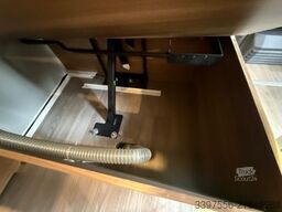 Weinsberg CaraHome 700 DG 165PS 6 Sitz- und Schlafplätze