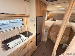 EURAMOBIL Integra Line I 655 EB *Einzelbetten-Hubbett*