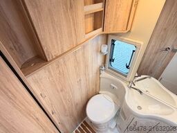 EURAMOBIL Integra Line I 655 EB *Einzelbetten-Hubbett*