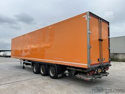 Chereau / SOR Iberica-S3E / Carrier Vector 1550 Reefer ...