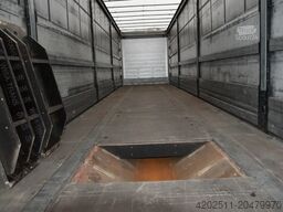 Schmitz Cargobull SCB*3ST COILGOOT 9mtr.