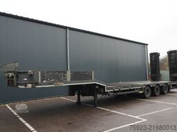 Nooteboom Semi low loader trailer