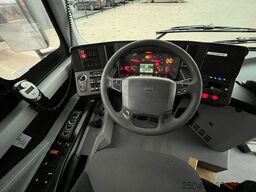 Volvo B8RLE 8900 6x2 AC / AUXILIARY HEATER / WHEELCHA...