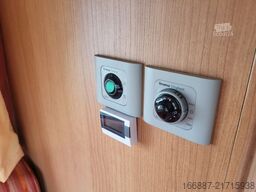 KNAUS Sport 500 FU Queensbett - Nr. 7  (6)