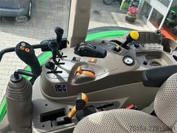 John Deere 6100MC
