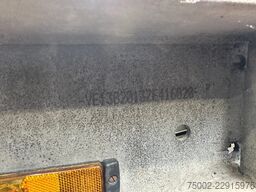 Van Hool 3B2013 20FT ADR CHASSIS / galvanized / MB DISC ...