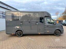 RENAULT Master STX 5 Sitzer Haras ex. Lang Automatik