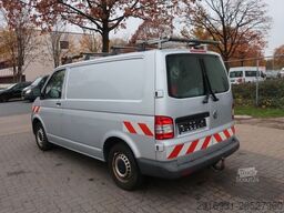 VOLKSWAGEN T5 Transporter Kasten 4Motion/Klima/AHK/FN: 224