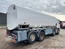 VOLVO FM 440 8x2*6 24.000 l. ADR Tanktruck