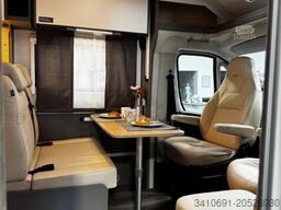 LMC Tourer Lift H 660 G 70 Jahre Allwetterreifen