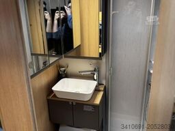 LMC Tourer Lift H 660 G 70 Jahre Allwetterreifen